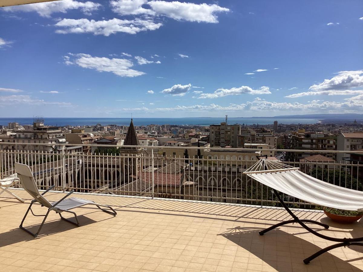 Top Floor Aparthotel Bentivoglio Катания Экстерьер фото