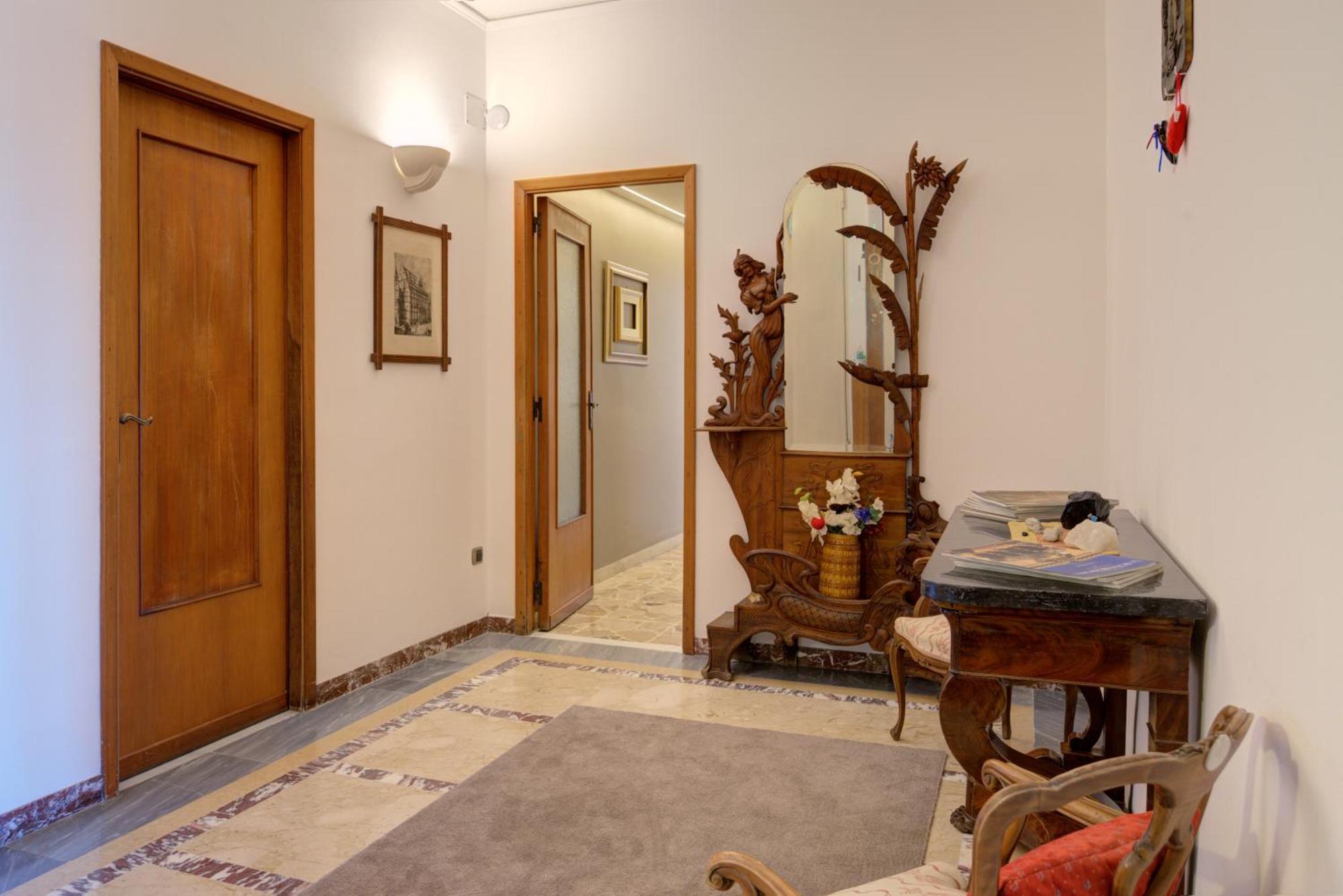 Top Floor Aparthotel Bentivoglio Катания Экстерьер фото